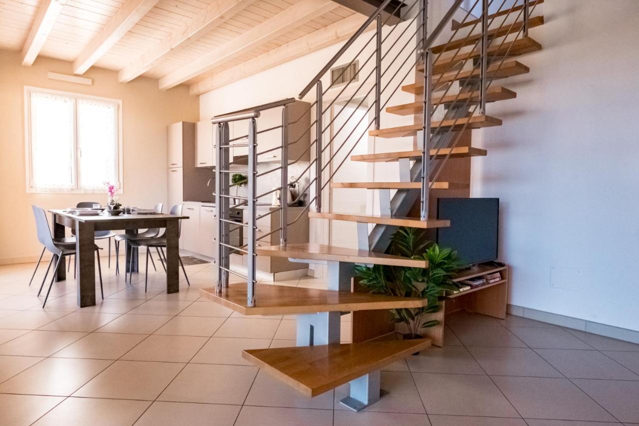 Apartamento Residenza Oleandro Desenzano del Garda Exterior foto