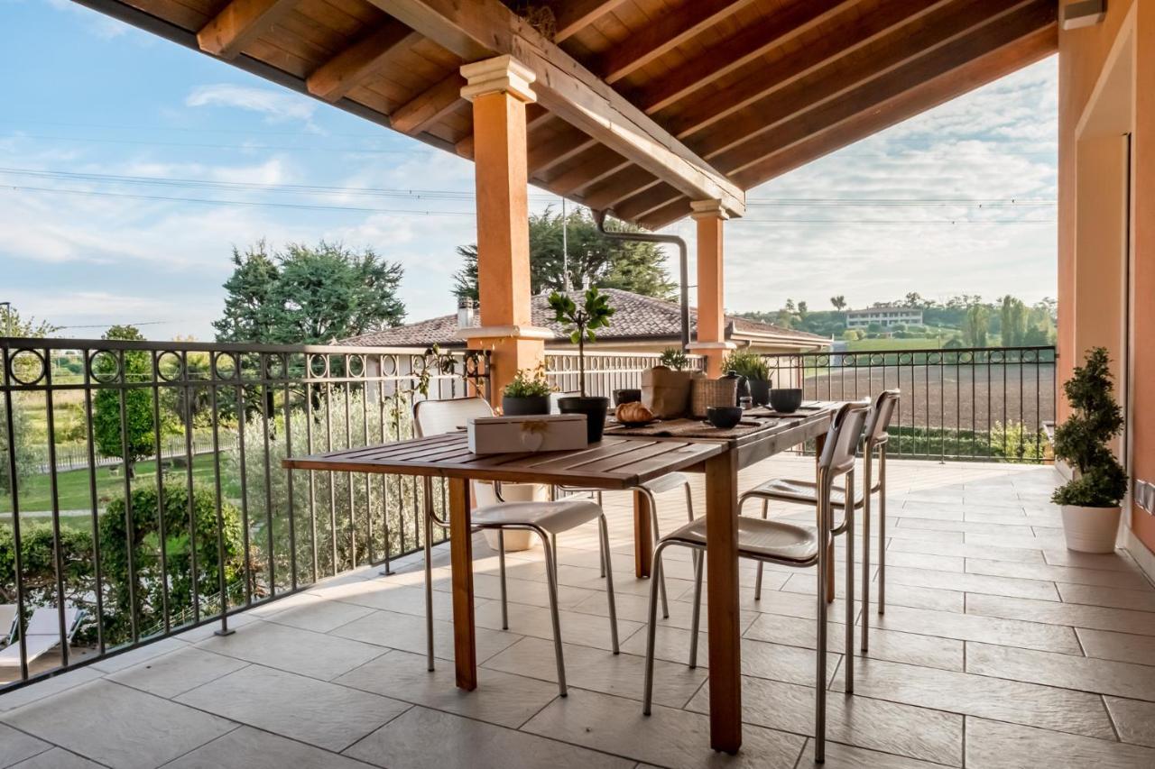 Apartamento Residenza Oleandro Desenzano del Garda Exterior foto